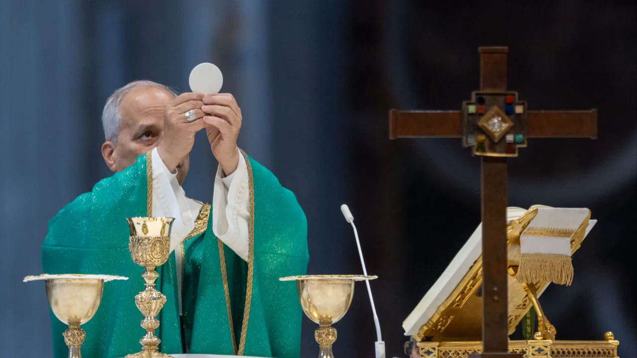 LIVE: Heilige Messe in der Heiligen Nacht mit Papst Leo XIV. - Hochfest der Geburt des Herrn