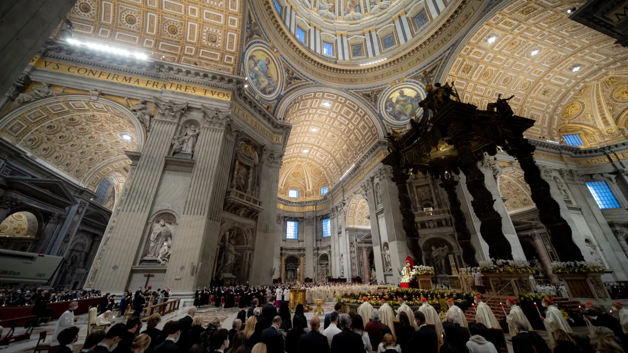 LIVE: Karsamstag – Vigil in der Osternacht mit Papst Leo XIV.