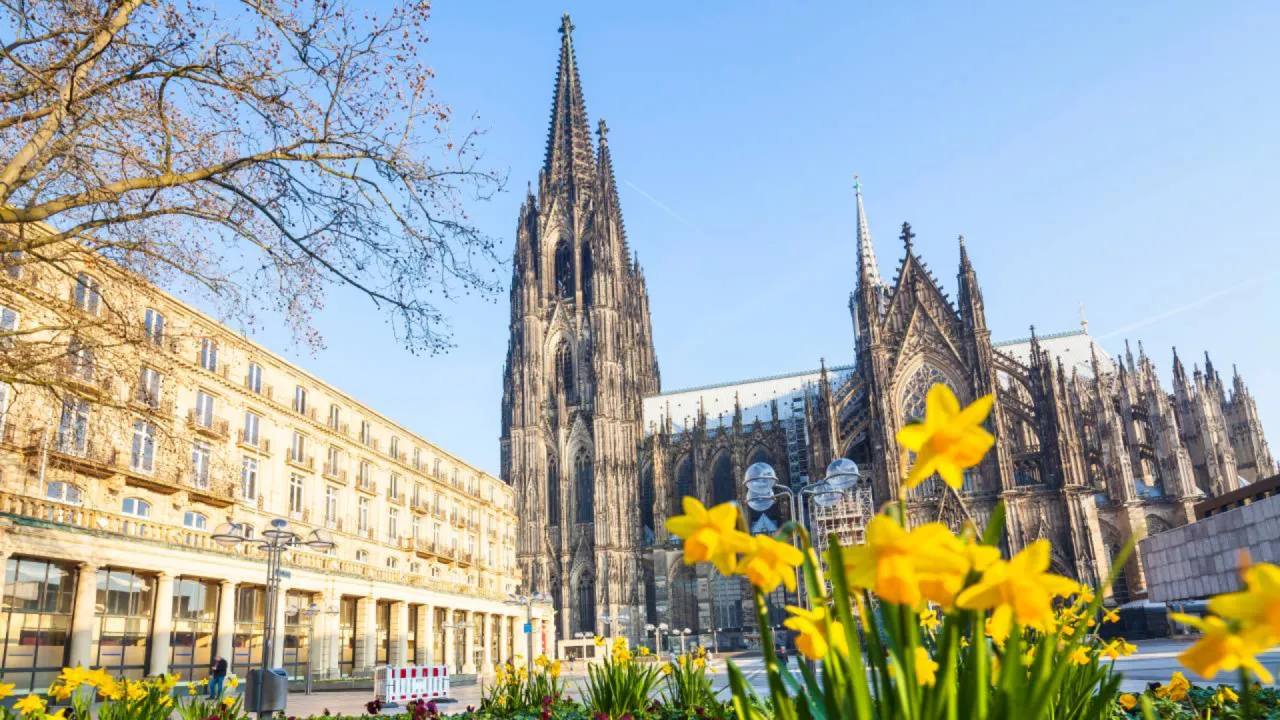 LIVE: Heilige Messe vom Letzten Abendmahl im Kölner Dom
