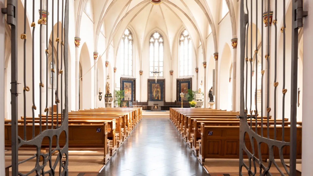 Sonntagvorabendmesse aus der Beichtkapelle in Kevelaer