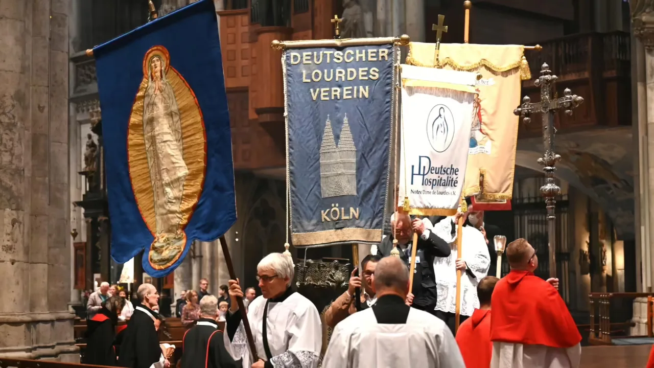 Rosenkrangebet und Marienfeier des Deutschen Lourdes Vereins