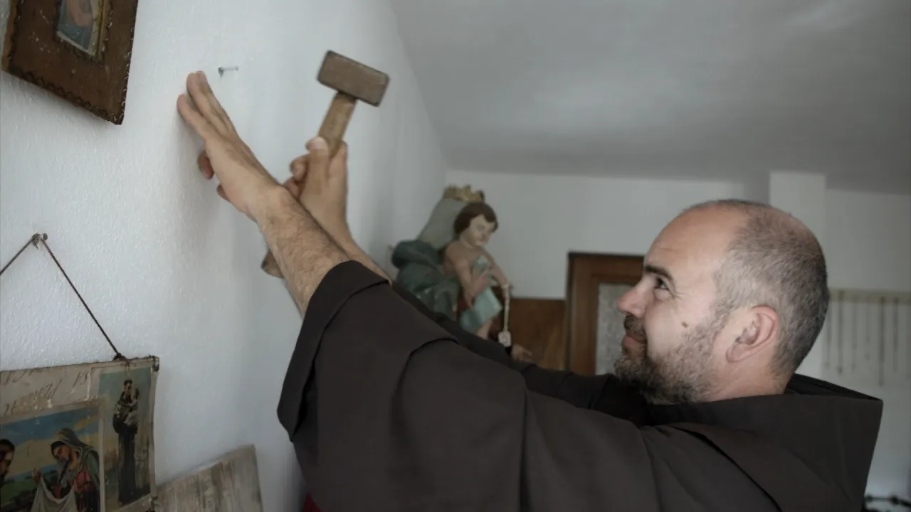 Albanien - Pater Angelo